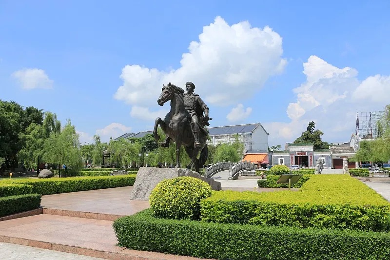 8fb9987d44d0040db8d8f766d8225582